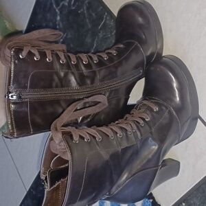 Vintage 90s Heeled Brown Faux Leather Boots, side zip & lace up, 3" heel